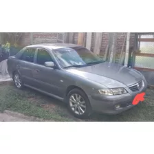 Carro Mazda 626 Milenio