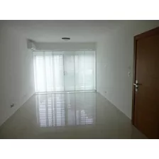 Apartamento En Alquiler En Piantini, 2 Habitaciones, Linea B