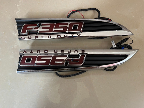 Emblemas Iluminados Para Ford F-350 Super Duty 2011-2013 . Foto 5