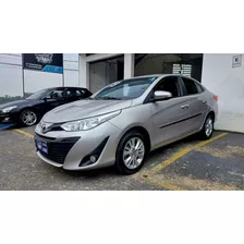 Yaris Sedan Xl 1.5 Automático - Ano 2019 - Flex- Prata - 5p