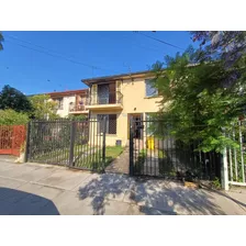 Casa Venta 4d+2b, Cercano A Metro, Excelente Ubicación