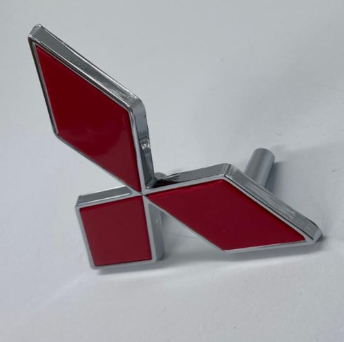 Mitsubishi Montero Pajero Trbol Emblema Foto 4