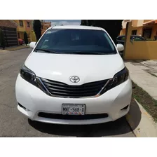 Toyota Sienna 2017 3.5 Le At