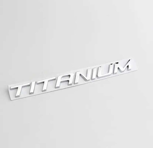 Emblema Titanium Ford Foto 3