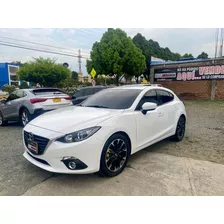 Mazda 3 Touring Sport 2.0 Automatico 2016