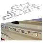Emblema Logo Chevrolet Silverado Con Adhesivo  Chevrolet Silverado