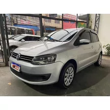 Volkswagen Fox 1.0 8v (g2) 4p 2014 Completo