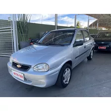 Corsa Sedan 1.0 Mpfi Classic Sedan Life 8v Flex 4p Manual