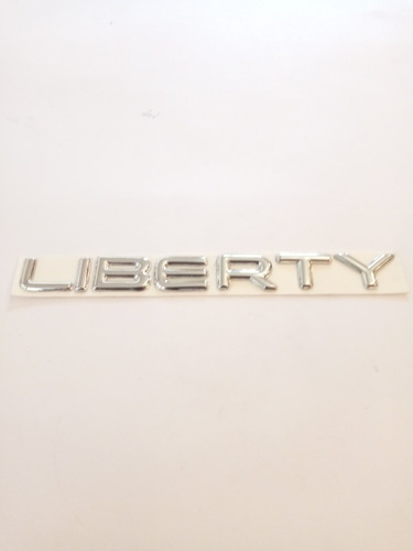 Emblema Letra Jeep Liberty Foto 2