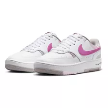 Tenis Para Mujer Nike Gamma Force Blanco/rosa Color Blanco/violeta Platino/espuma Rosa/rosa Alegre Talla 22 Mx