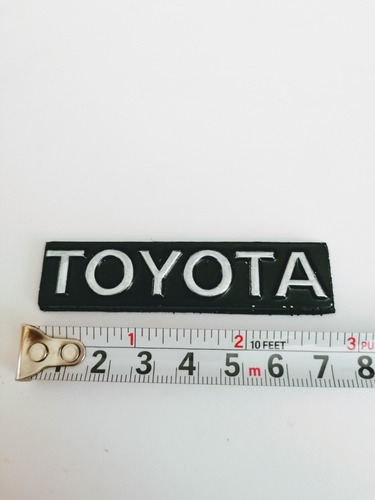 Emblema Lateral Autos Toyota Foto 2