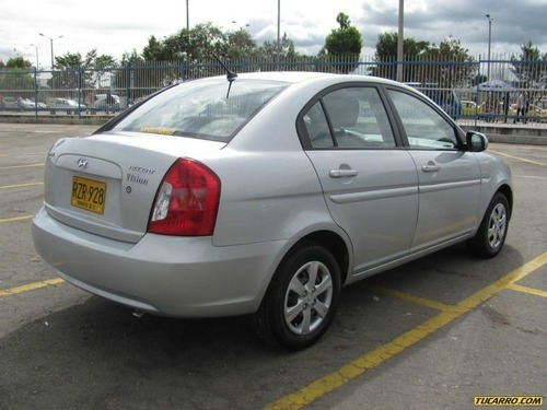 Stop Hyundai Accent Vision Sedan 2007 A 2011 Depo Foto 4