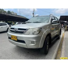 Toyota Fortuner 2009