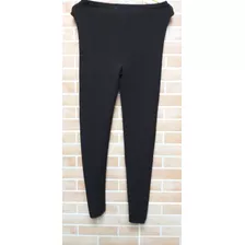 Calça Legging Preta Com Desenho Lateral