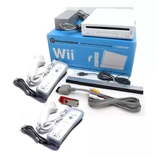 Nintendo Wii Con Dos Controles Y 20 Juegos