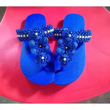 Chinelo Decorado Com Pérolas 