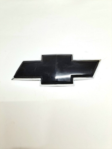 Emblema Parrilla Chevrolet Hhr 2006-2012 Negro/cromo Foto 2