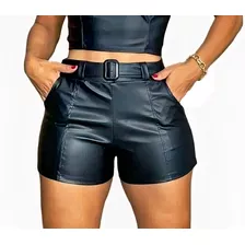 Short Couro Fake Com Bolso E Cinto Feminino Cós Alto