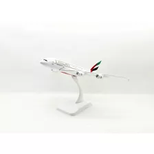 Avión De Colección A Escala Emirates Airbus 380 