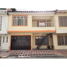 Barrio Olímpico - Casa Bifamiliar De Dos Pisos En Venta Palmira Valle