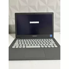 Notbook Samsung F30 Semi-novo