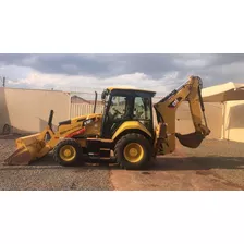 Retroescavadeira Caterpillar 416 F2 Ano 2020