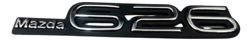 Emblema Mazda 626, Parte Trasera.  Foto 3