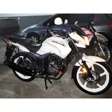 Hero Hunk 150cc I3s 3900km Unico Dueño Sliders