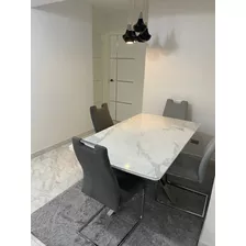 Apartamento Alquiler En La Trigaleña Baja.