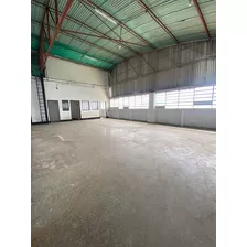 Piso Industrial/galpon En Alquiler 755 M² Boleita Norte