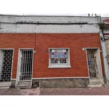 Vende Casa 2 Dormitorios Y Amplia Azotea - La Unión