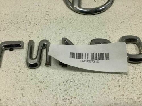 Lexus Ls460 2007 Rear Trunk Emblem L \u0026 Ls460 Factory Ttl Foto 4