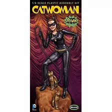 Moebius Models 1966 Catwoman