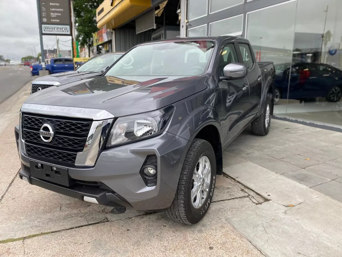 Nissan Np300 Frontier  2022 2.5 Xe 4x4 Diesel Automatica