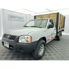 Nissan D22/np300 2.4l 2011