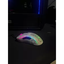 Mouse Model D Glorious Gaming + Mousepad 