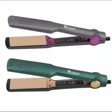 Plancha De Cabello Alisadora Profesional Panel Ancho Black Color Negro