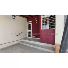 Milagros Inmuebles Casa Venta Cabudare Lara Av Intercomunal Barquisimeto Acarigua Los Cerezos Economica Residencial Economico Código Inmobiliaria Rentahouse 24-5579