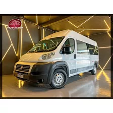 Van Passageiro Fiat Ducato 16 Lugares