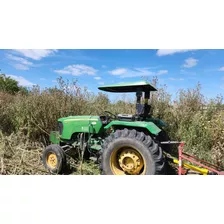 Corte De Pastos. Desmalezado De Campo. Labranza De Tierra 