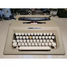 Maquina De Escribir Portátil Olivetti Lettera 25 Beige 