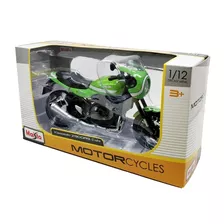 Miniatura Kawasaki 900rs 1/12