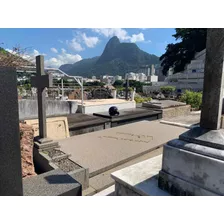 Jazigo Perpétuo No São João Batista, Rj