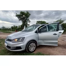 Volkswagen Suran 2016 1.6 Comfortline 101cv