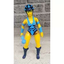 Boneca Maligna Série He Man Estrela Completa