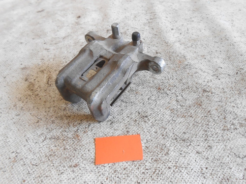 Porta Balatas Caliper Derecho Trasero Honda Crv 4x2 12-16   Foto 7