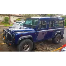 Land Rover Defender 110