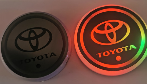 Emblema  Toyota Tacoma Batea Negro 2016-2020 No Vinil Letras