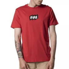 Camiseta Dc Shoes Flag Sm24 Masculina Vermelho Escuro