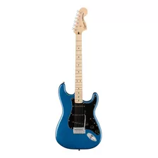 Guitarra Elétrica Squier By Fender Affinity Series Stratocaster De Choupo Lake Placid Blue Brilhante Com Diapasão De Bordo